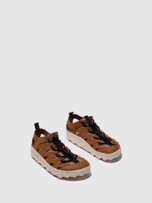 Sapatos CURE2