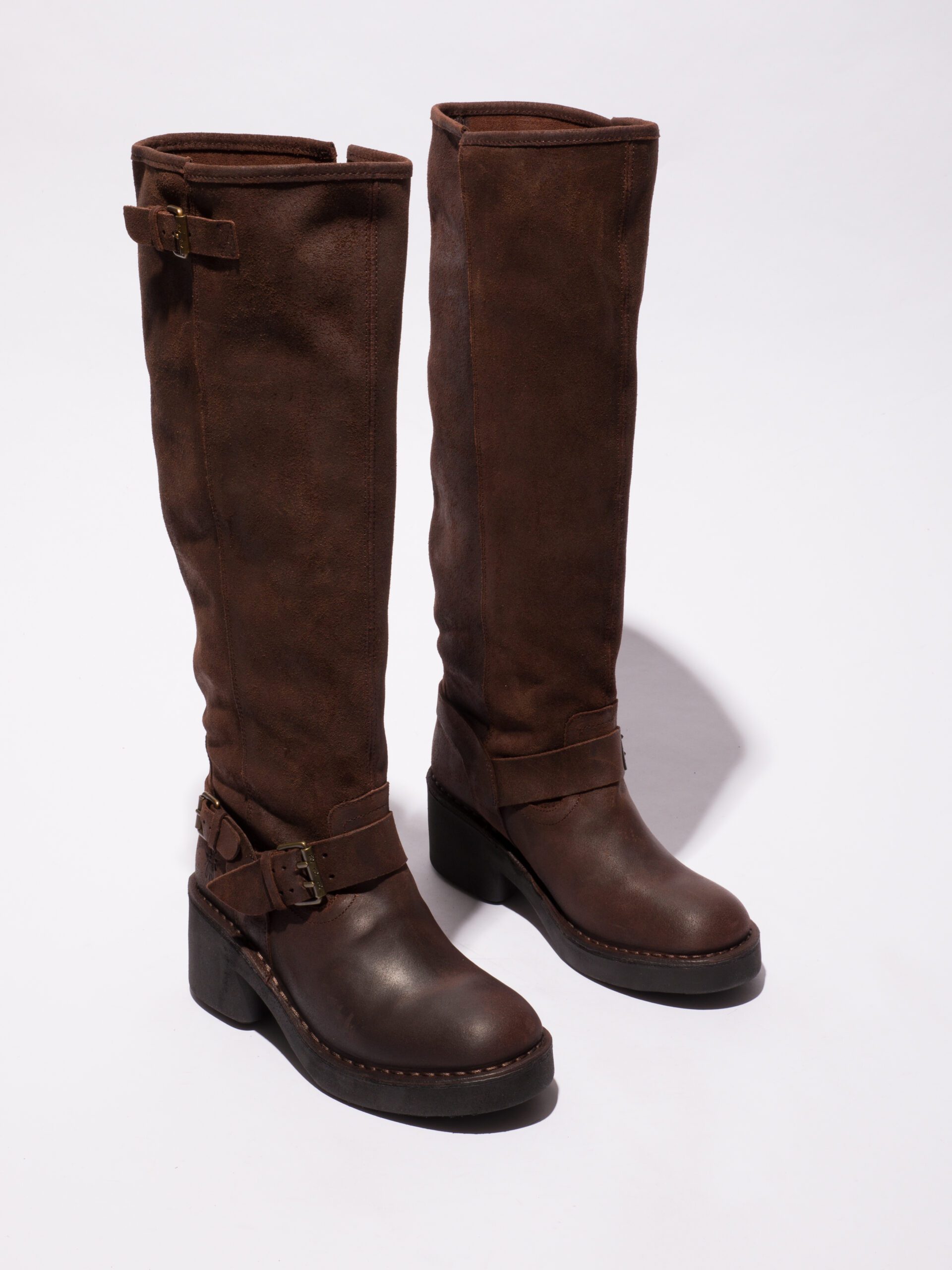 Botas Cano, NOMI