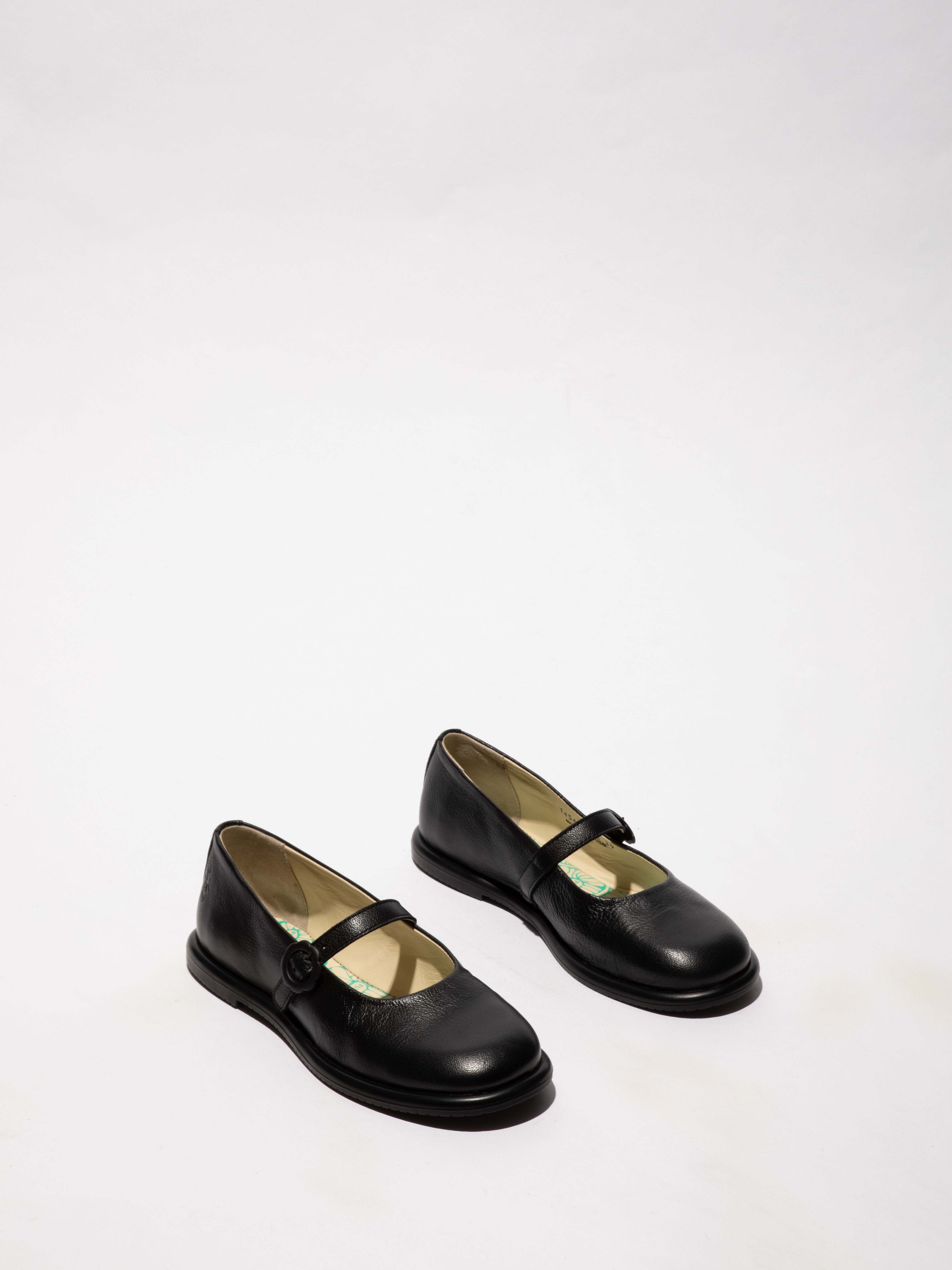 Sapatos DEIK Preto